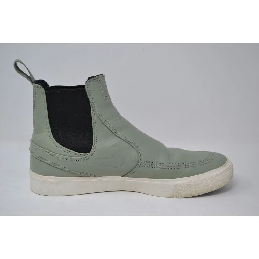 Nike elevate your